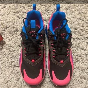Nike air Max 270’s react